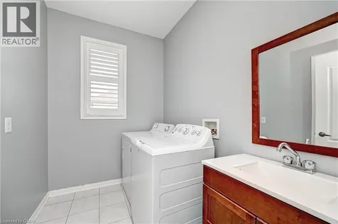 48 Osgoode Street Cambridge ON N3C 0E8