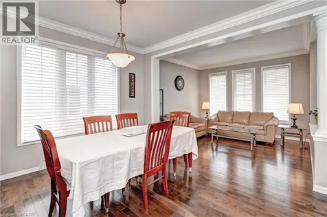 48 Osgoode Street Cambridge ON N3C 0E8