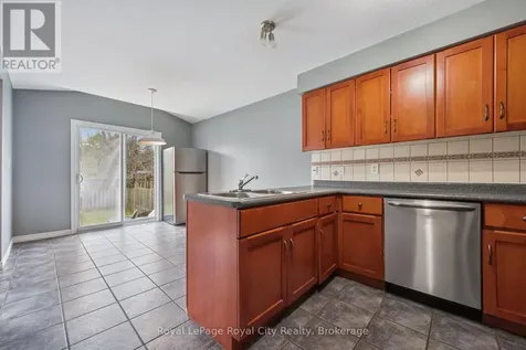 30 Darnell Road Guelph (kortright West) ON N1G 5K3