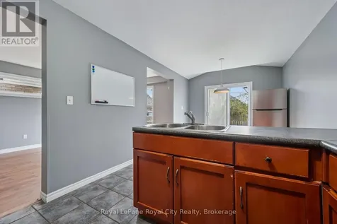 30 Darnell Road Guelph (kortright West) ON N1G 5K3