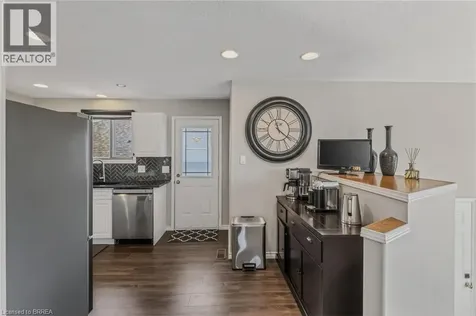 5 Richter Street Brantford ON N3T 6M2