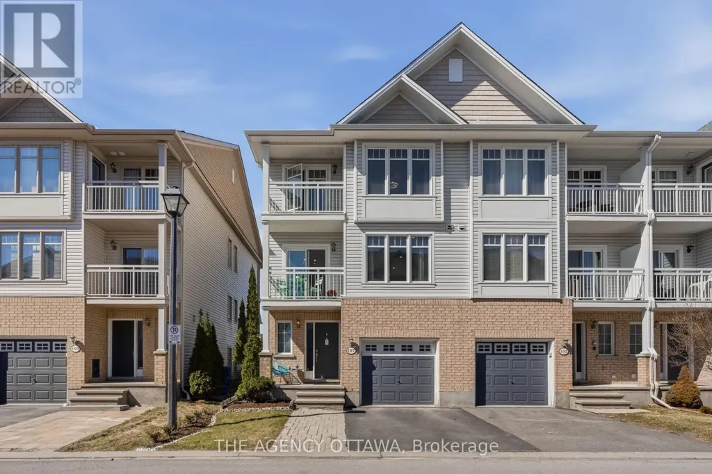 107 Caithness Private Ottawa ON K1W 0G4