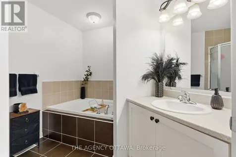 107 Caithness Private Ottawa ON K1W 0G4