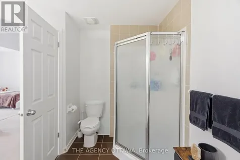 107 Caithness Private Ottawa ON K1W 0G4