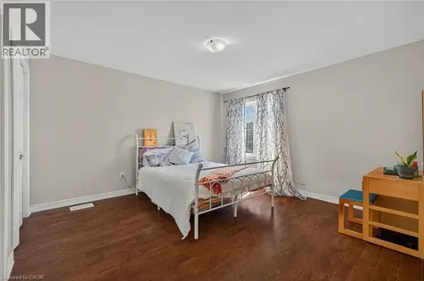 14 Hearthbridge Street Kitchener ON N2R 1L5