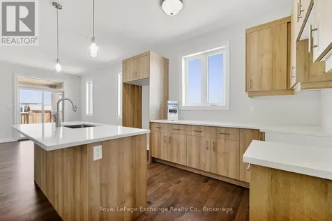 376 Hawthorne Street Saugeen Shores ON N0H 2C3