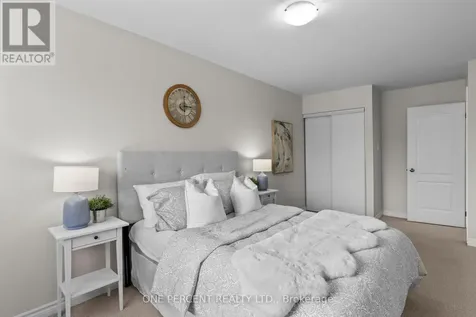 12 Lankin Boulevard Orillia ON L3V 6T2