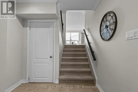 12 Lankin Boulevard Orillia ON L3V 6T2