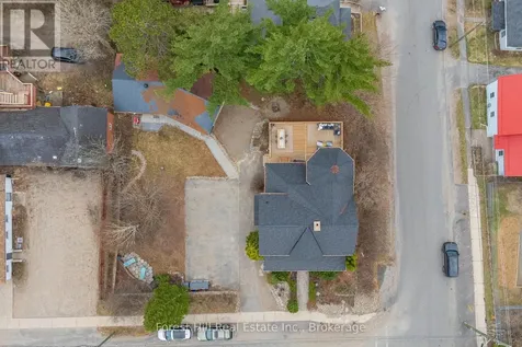 5 Lorne Street North Huntsville ON P1H 2G1