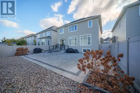 568 Egret Way Ottawa ON K2C 3H2