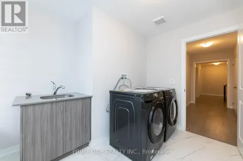 136 Blacklock Street Cambridge ON N1S 0E3