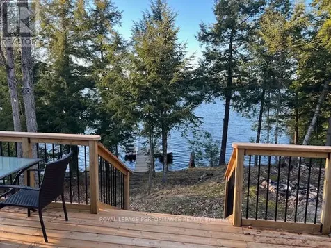 117 Raycroft Peninsula Lanark Highlands ON K0A 3L0
