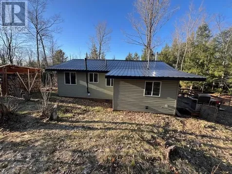 117 Raycroft Peninsula Lanark Highlands ON K0A 3L0