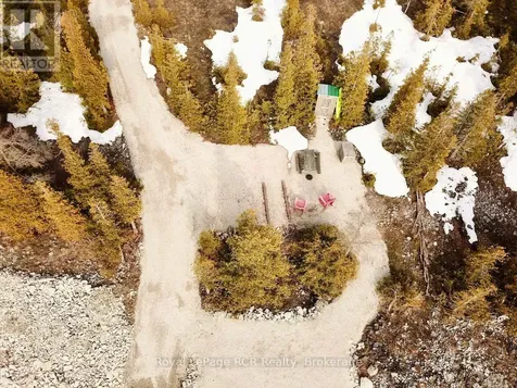 73 Fox Trail Northern Bruce Peninsula ON N0H 1W0