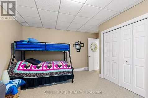 1021 Crestwood Drive Brockville ON K6V 7N1