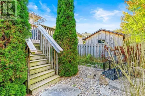 1021 Crestwood Drive Brockville ON K6V 7N1
