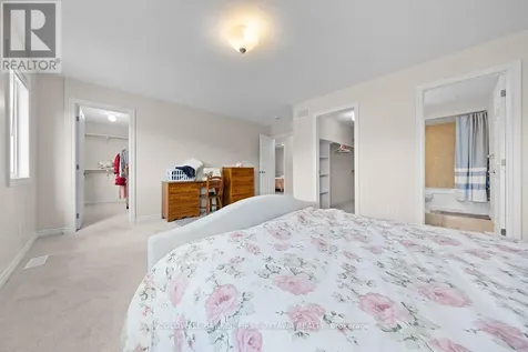355 Sweetclover Way Ottawa ON K4A 1E6