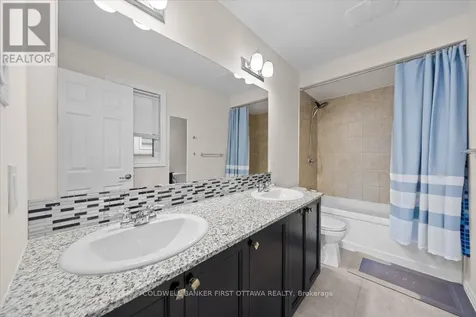 355 Sweetclover Way Ottawa ON K4A 1E6