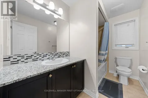 355 Sweetclover Way Ottawa ON K4A 1E6