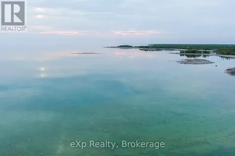 61 Fox Trail Northern Bruce Peninsula ON N0H 1Z0