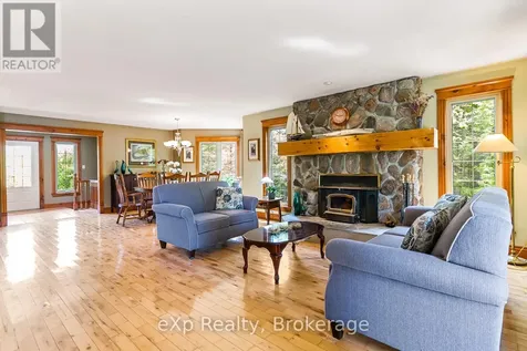 61 Fox Trail Northern Bruce Peninsula ON N0H 1Z0