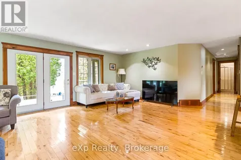 61 Fox Trail Northern Bruce Peninsula ON N0H 1Z0