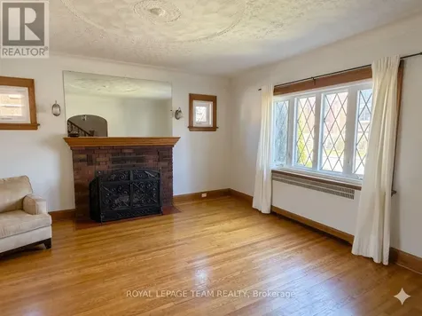 444 Parkdale Avenue Ottawa ON K1Y 1H1