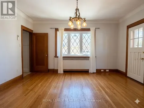 444 Parkdale Avenue Ottawa ON K1Y 1H1