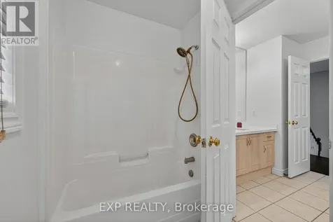 14 Hearthbridge Street Kitchener ON N2R 1L5
