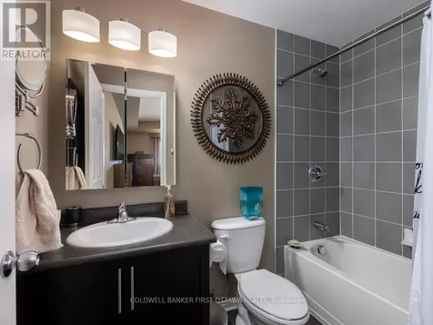 100 Artesa Private Ottawa ON K2S 0J8