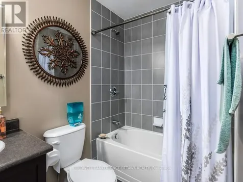 100 Artesa Private Ottawa ON K2S 0J8