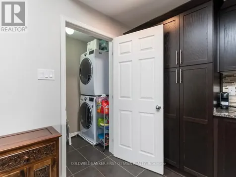 100 Artesa Private Ottawa ON K2S 0J8