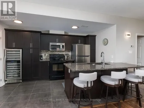 100 Artesa Private Ottawa ON K2S 0J8