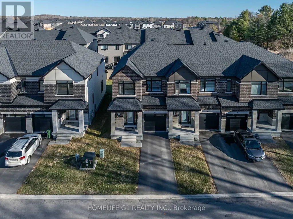 45 Moosonee Crescent Ottawa ON K4M 0M1