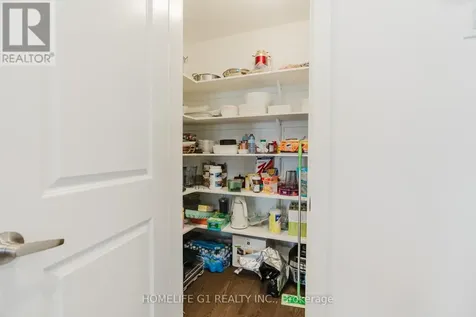 45 Moosonee Crescent Ottawa ON K4M 0M1