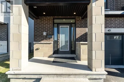 45 Moosonee Crescent Ottawa ON K4M 0M1