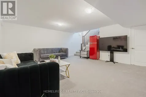 45 Moosonee Crescent Ottawa ON K4M 0M1