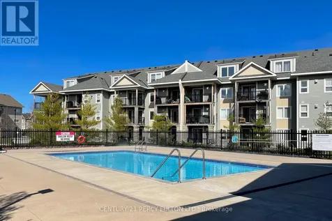 2 Cove Court Collingwood ON L9Y 0Y6
