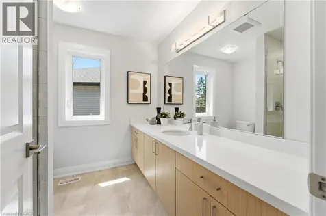 23 Woodvalley Court Hamilton ON L9B 2S7