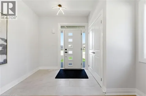 23 Woodvalley Court Hamilton ON L9B 2S7