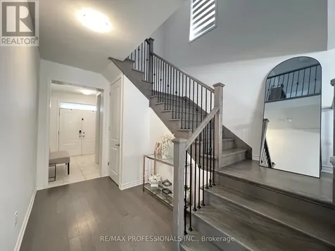 687 Lamb Street Innisfil ON L9S 0R7