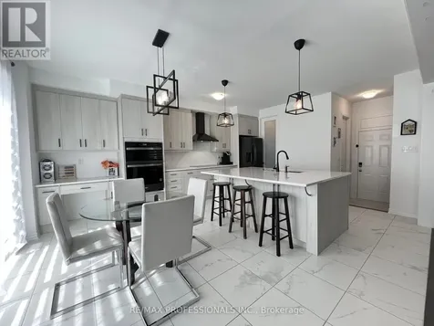 687 Lamb Street Innisfil ON L9S 0R7