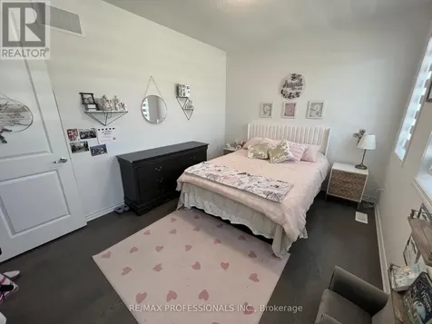 687 Lamb Street Innisfil ON L9S 0R7