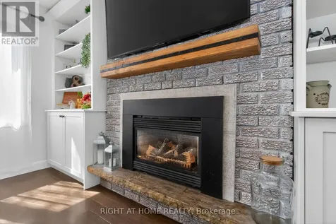 4116 Innisfil Beach Road Innisfil ON L9S 3K3