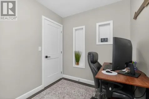 4116 Innisfil Beach Road Innisfil ON L9S 3K3