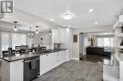 4116 Innisfil Beach Road Innisfil ON L9S 3K3
