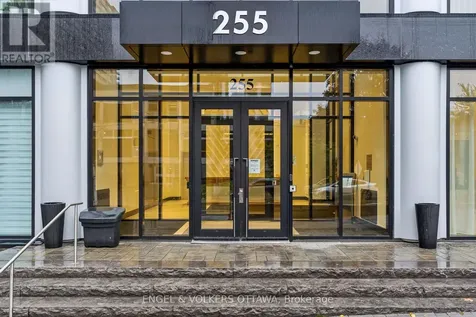 255 Bay Street Ottawa ON K1R 0C5