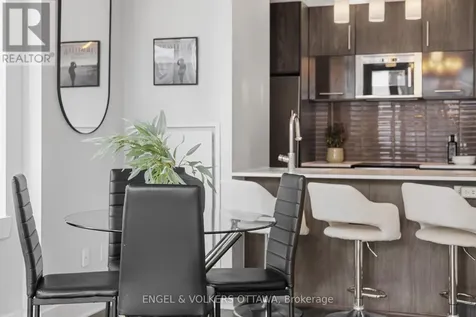 255 Bay Street Ottawa ON K1R 0C5