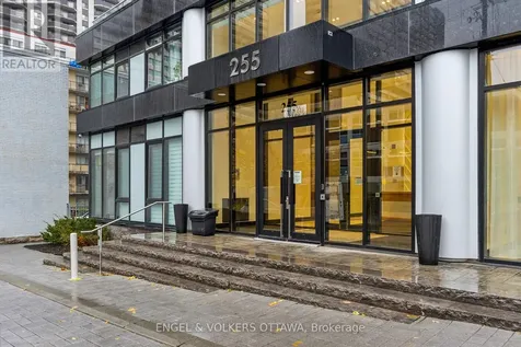 255 Bay Street Ottawa ON K1R 0C5