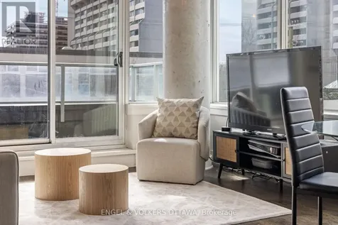 255 Bay Street Ottawa ON K1R 0C5